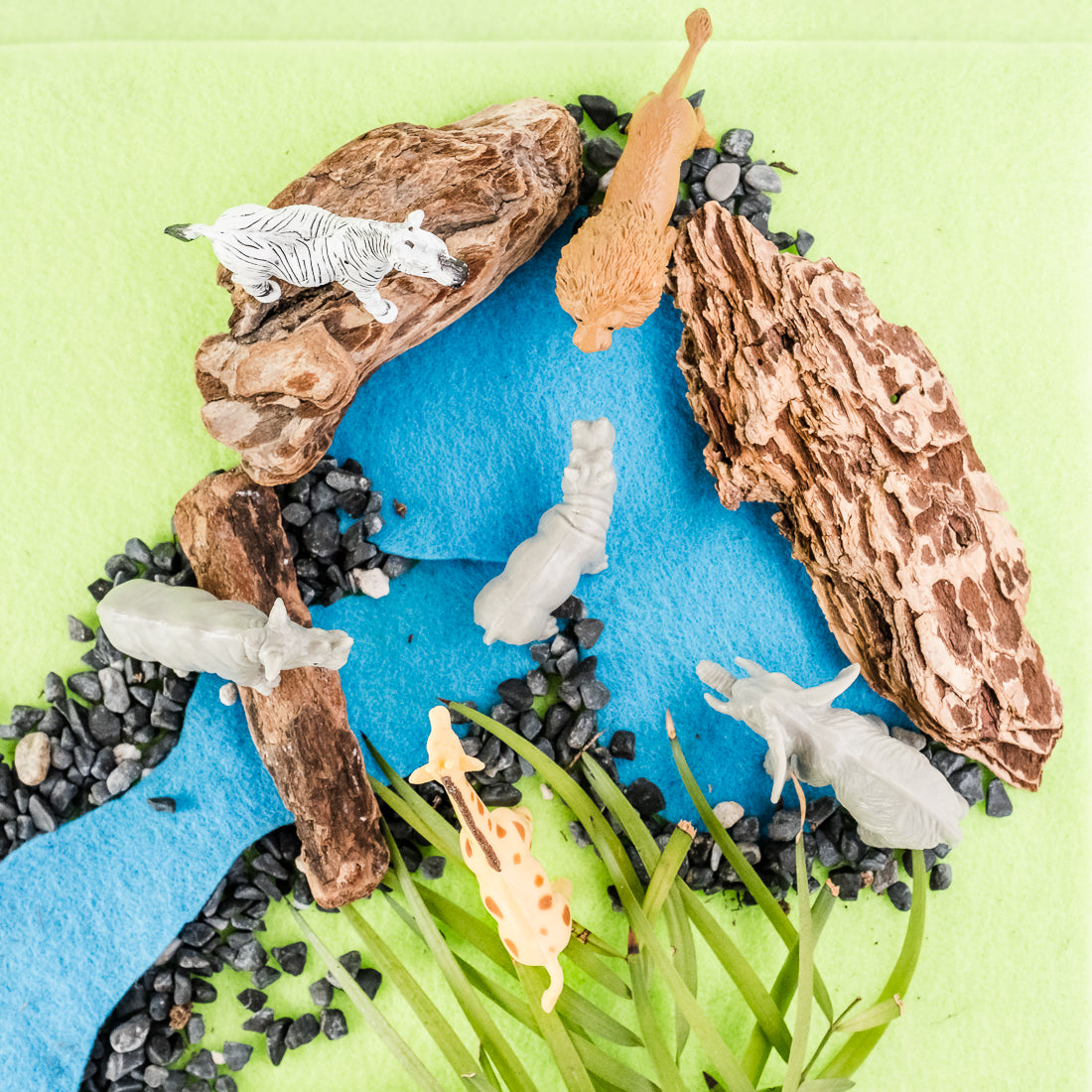 Guide to Small World Play