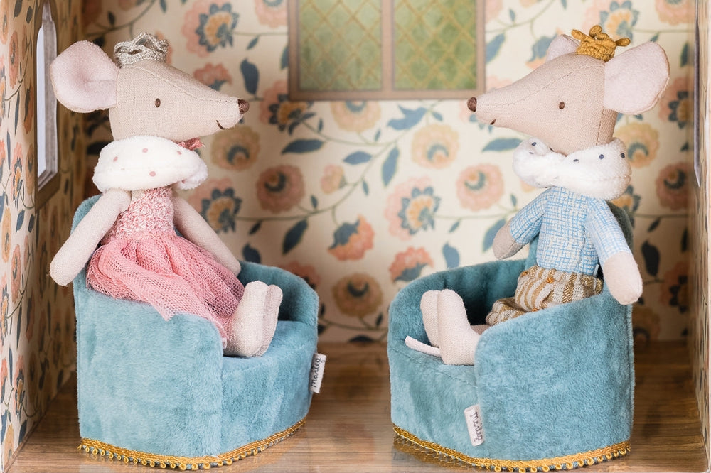 Dolls and Accessories for 6 & 7 Year Olds