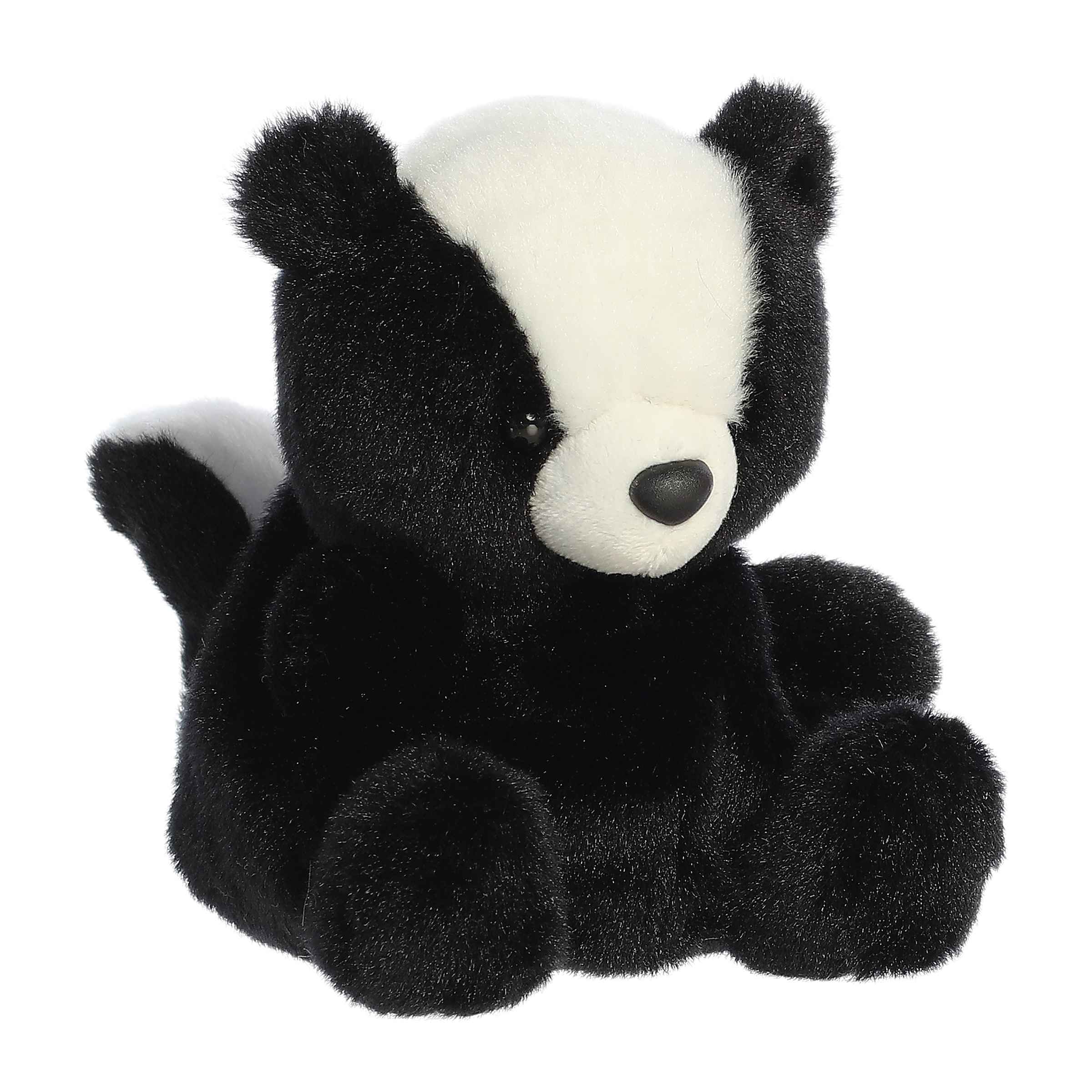 Aurora palm pals scout skunk – Dilly Dally Kids