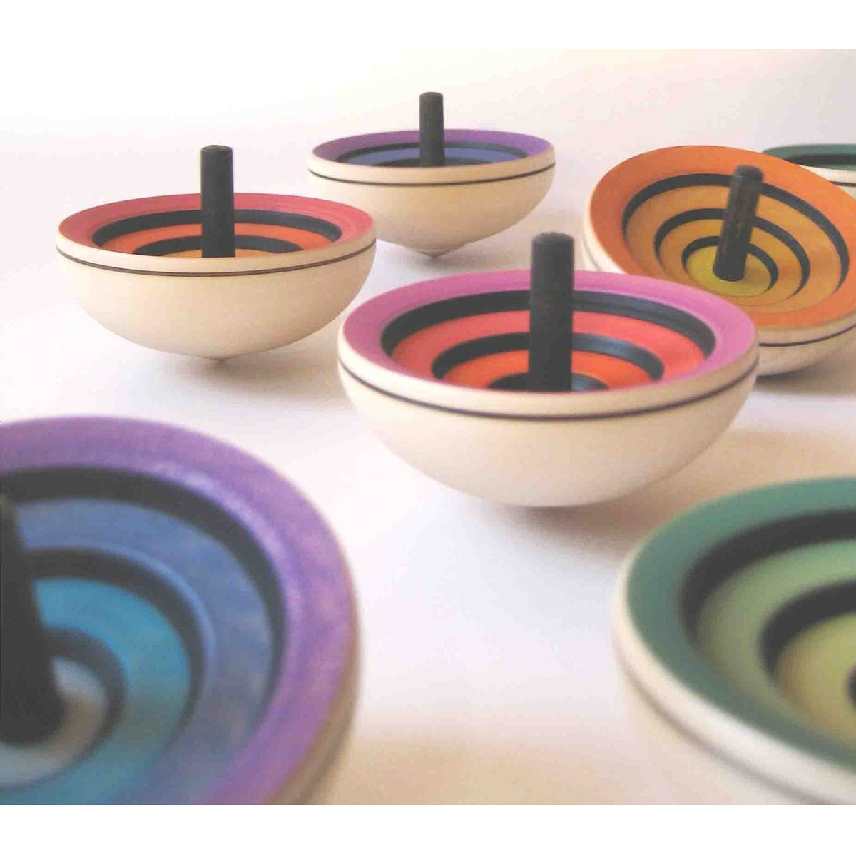 flora spinning top-pocket money-mader / premier kites-Dilly Dally Kids