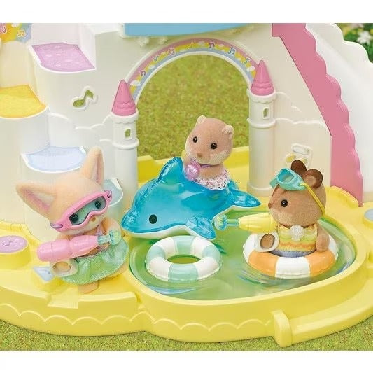 Calico Critters nursery friends pool fun trio – Dilly Dally Kids