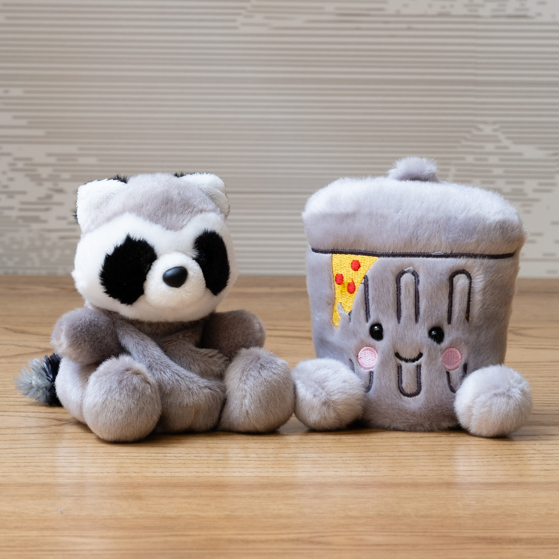 Aurora palm pals garbanzo trashcan – Dilly Dally Kids