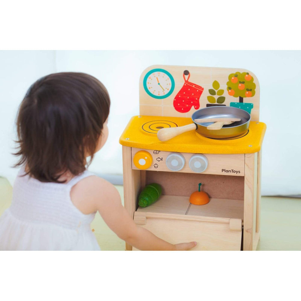 Plan Toys kitchen set – Dilly Dally Kids