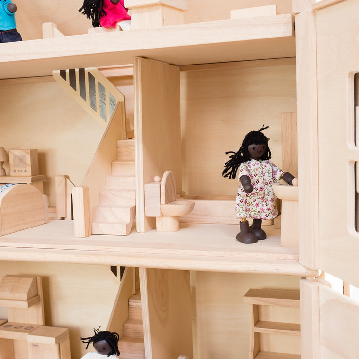 Plan Toys victorian dollhouse Dilly Dally Kids